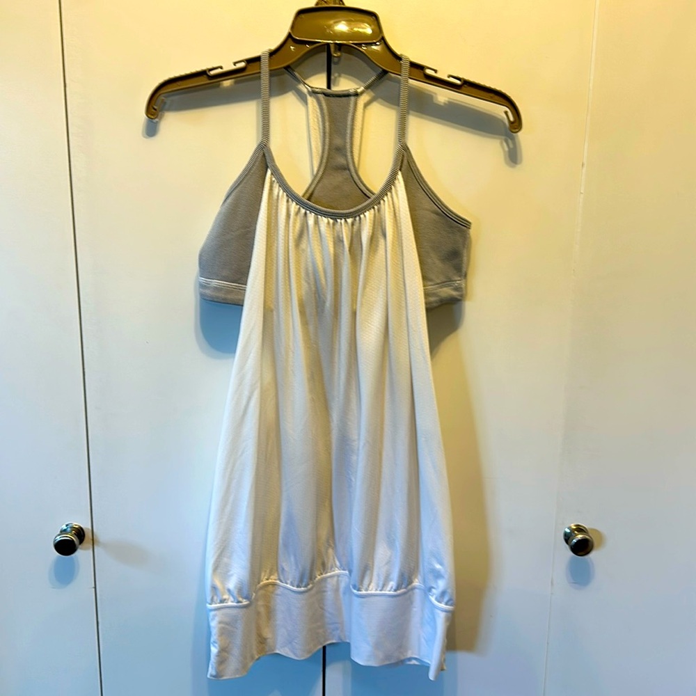 Lululemon No Limits Tank Size 8